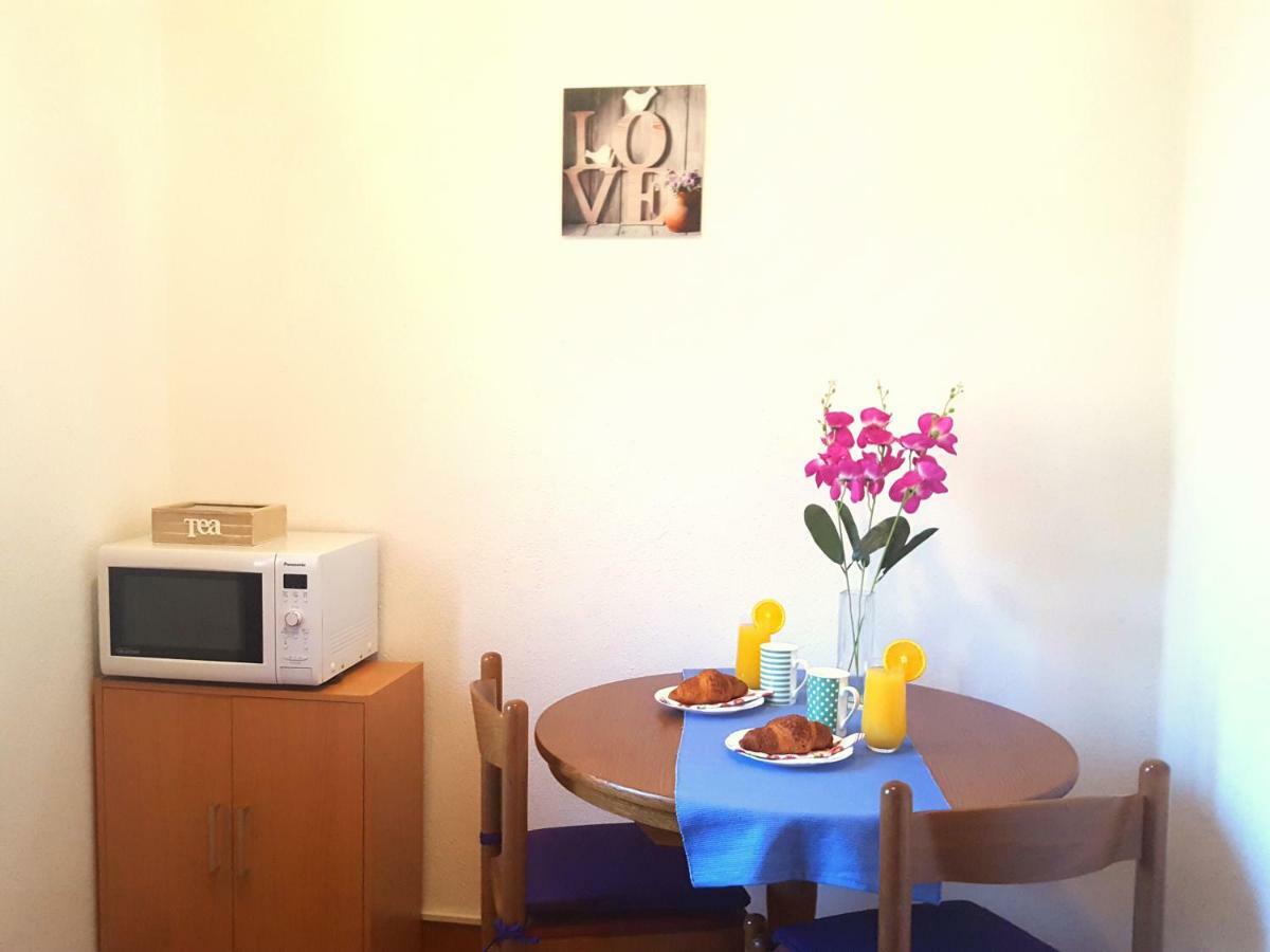 Apartmani Bezma 볼 외부 사진