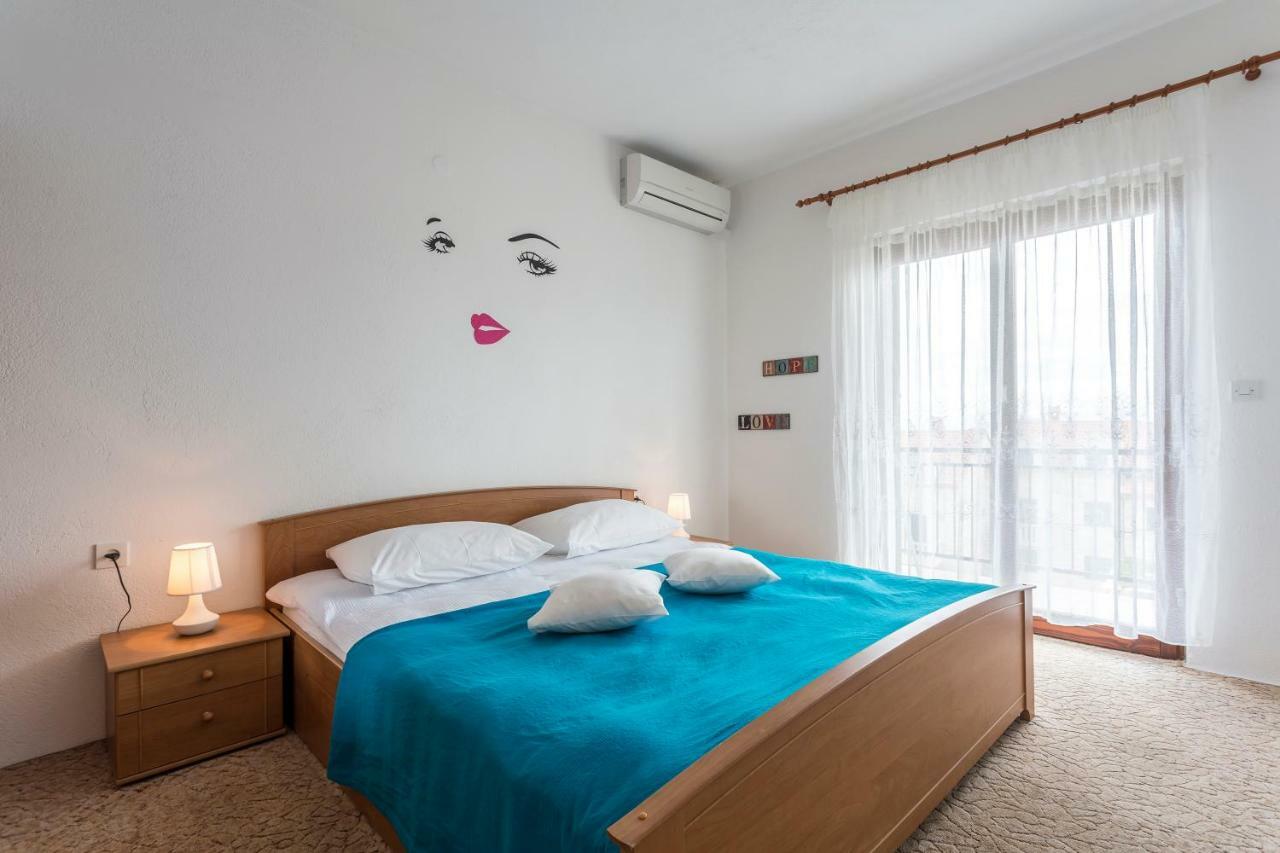 Apartmani Bezma 볼 외부 사진